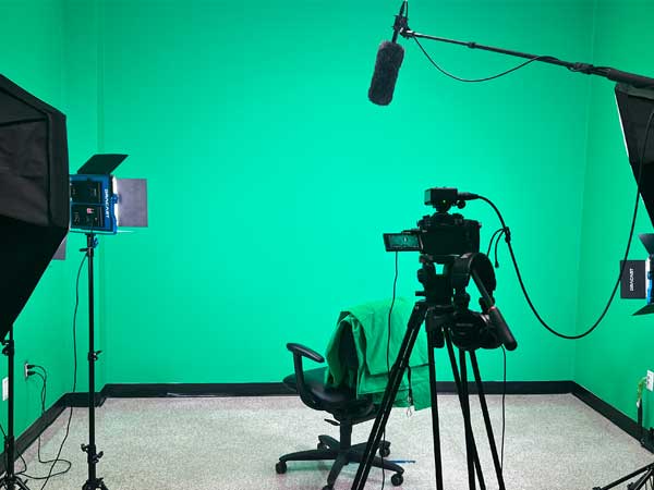 The Green Screen room with camera and lights